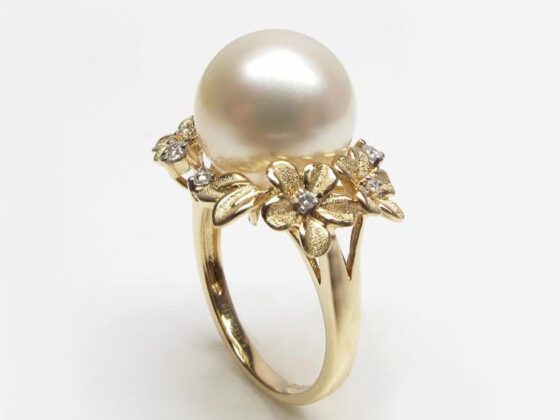 Pearl ring jewelry in stock